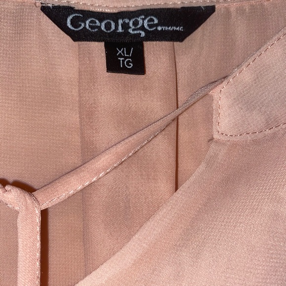 Peach Women’s XL GEORGE TOP - Picture 3 of 4